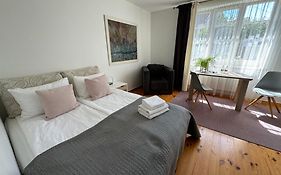 Guest House 